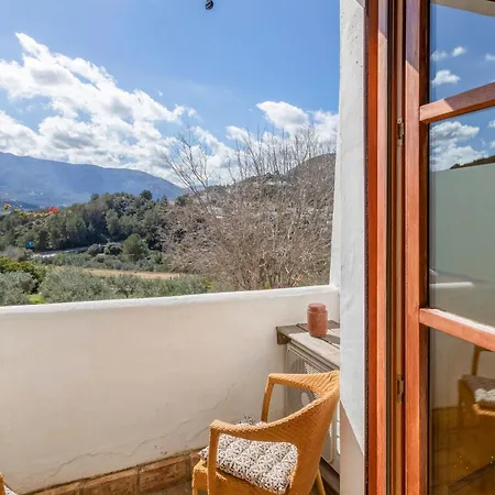 Castell De La Solana Country house *