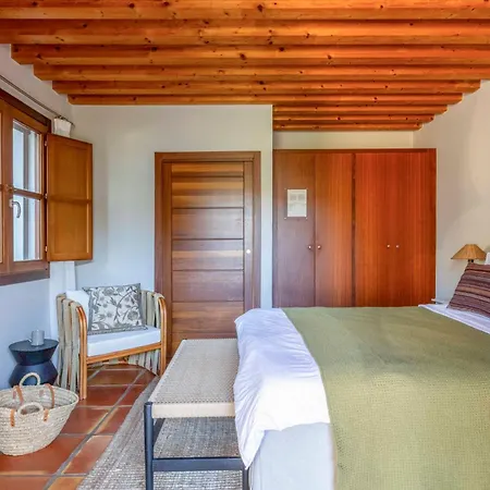 Castell De La Solana Country house *
